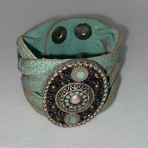 Lucky Brand Turquoise Leather Multi-Strand Bracelet with Decorative Concho